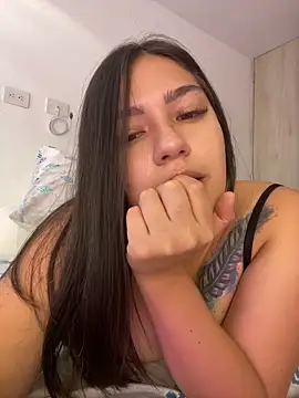 Snapshot of Latina_vanessa chatting on January 2025 10:21:01 PM Latina vanessa online show from January 2025 10:21:01 PM