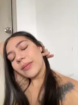 Snapshot of Latina_vanessa chatting on November 2025 03:30:02 PM Latina vanessa online show from November 2025 03:30:02 PM