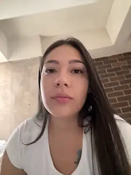 Latina vanessa online show from March 2026 08:13:02 PM