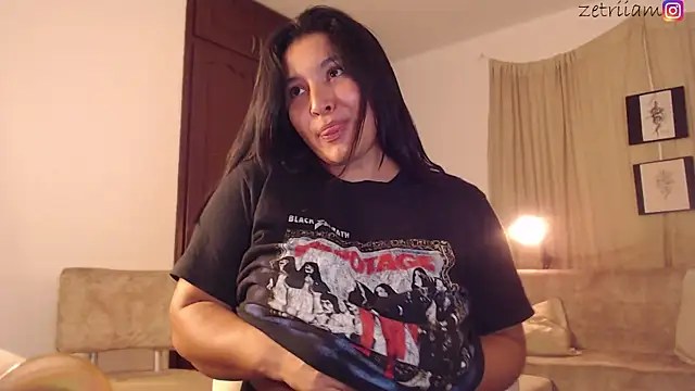 Snapshot of Zetrionn chatting on October 2025 03:07:02 AM Zetrionn online show from October 2025 03:07:02 AM