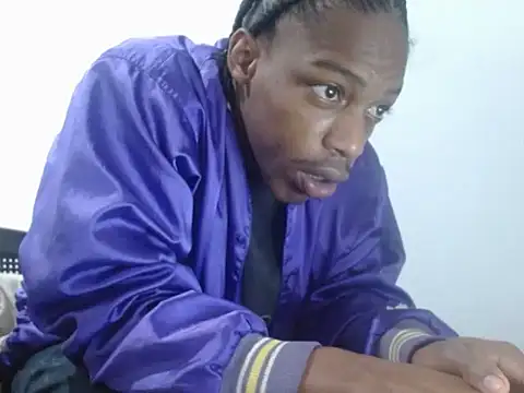 Larry-n-clouds online show from February 2026 12:09:02 PM