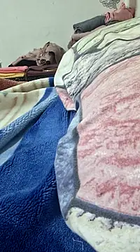 Snapshot of Rozittaa chatting on January 2025 11:56:01 PM Rozittaa online show from January 2025 11:56:01 PM