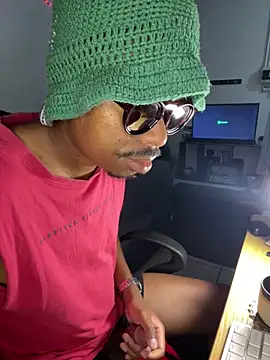 JaroDawg47 online show from April 2026 06:41:01 AM