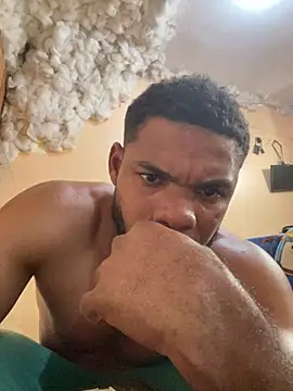 Snapshot of juanDE289 chatting on July 2026 09:51:01 PM juanDE289 online show from July 2026 09:51:01 PM