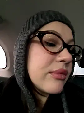 RinaCat online show from November 2025 05:41:01 AM