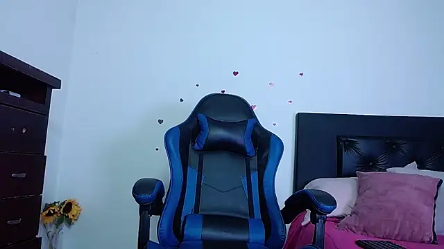 Snapshot of Georgina_Copper chatting on February 2026 10:11:02 PM Georgina Copper online show from February 2026 10:11:02 PM