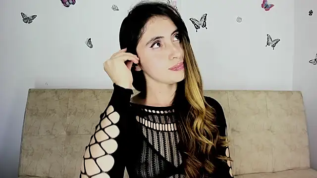 Snapshot of Nicol_Swift_ chatting on January 2025 02:41:01 AM Nicol Swift online show from January 2025 02:41:01 AM