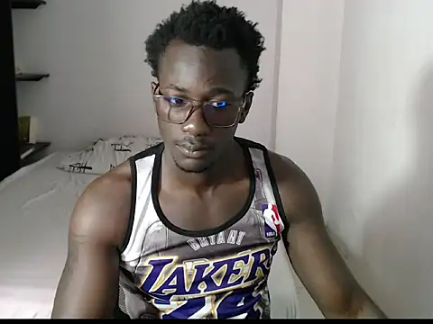  Lowmaypalacios online show from April 2026 05:59:01 PM