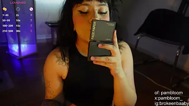 droolingdollfacee online show from September 2025 10:22:02 PM