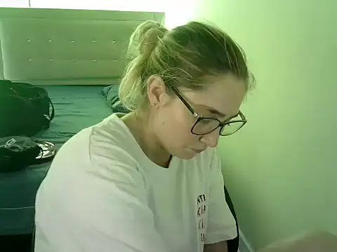 katy pp online show from October 2025 04:49:01 PM