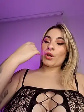 Snapshot of Rouse_A01 chatting on September 2025 12:12:02 AM Rouse A01 online show from September 2025 12:12:02 AM