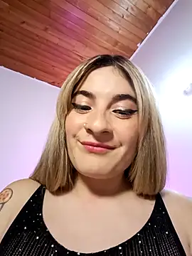 Snapshot of Rouse_A01 chatting on October 2025 10:43:02 PM Rouse A01 online show from October 2025 10:43:02 PM