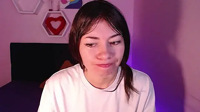 Snapshot of AnnaliOlsenX chatting on December 2024 01:03:01 PM AnnaliOlsenX online show from December 2024 01:03:01 PM