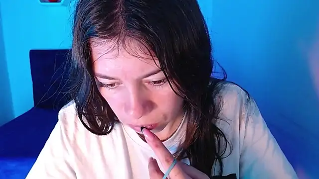 Snapshot of AnnaliOlsenX chatting on January 2025 02:08:02 PM AnnaliOlsenX online show from January 2025 02:08:02 PM