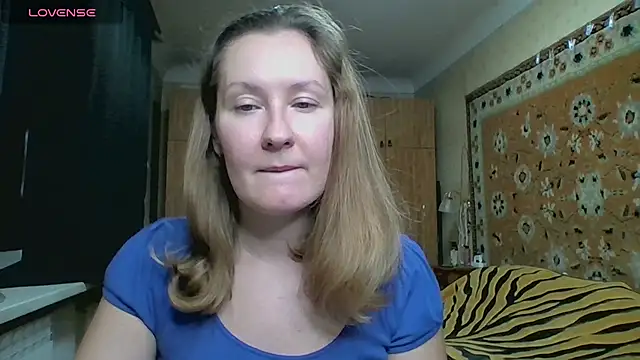 AnnaXLovers online show from October 2025 03:25:01 PM