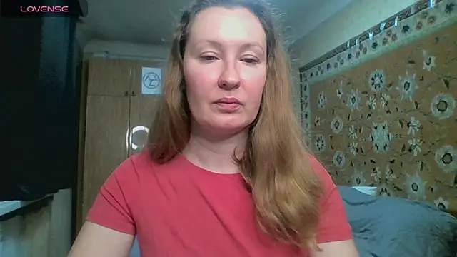 Snapshot of AnnaXLovers chatting on May 2026 05:26:02 AM AnnaXLovers online show from May 2026 05:26:02 AM