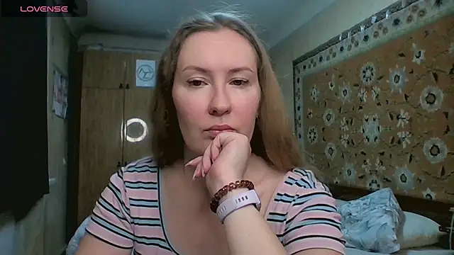AnnaXLovers online show from June 2026 06:56:02 AM