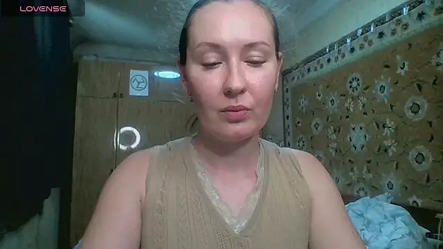 AnnaXLovers online show from June 2026 12:14:02 PM