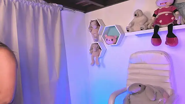 Nataliia 09 online show from January 2025 03:27:02 AM