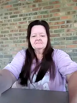 Snapshot of Bayou_Woman68 chatting on November 2025 07:14:01 PM Bayou Woman68 online show from November 2025 07:14:01 PM