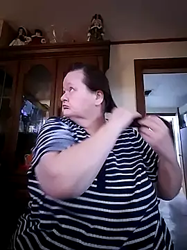 Snapshot of Bayou_Woman68 chatting on November 2025 03:40:01 PM Bayou Woman68 online show from November 2025 03:40:01 PM