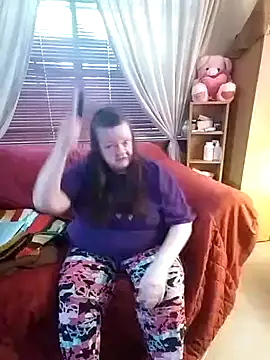 Snapshot of Bayou_Woman68 chatting on November 2025 04:00:01 PM Bayou Woman68 online show from November 2025 04:00:01 PM