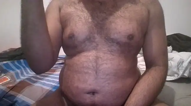 Snapshot of Indianluckyboytits chatting on December 2024 01:37:02 AM Indianluckyboytits online show from December 2024 01:37:02 AM