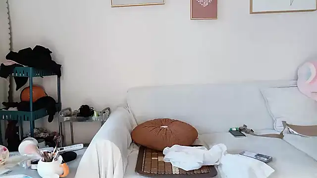 cathy00 online show from September 2025 01:19:02 AM
