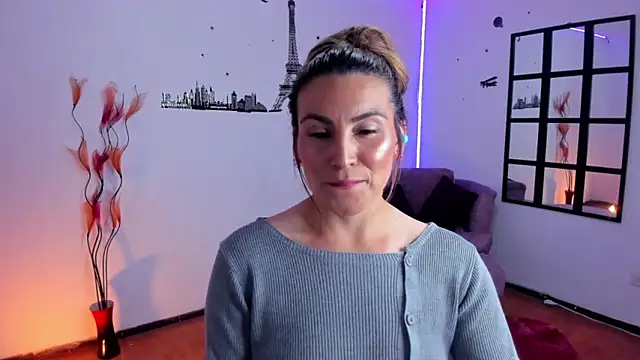 Elizabeth taylor b online show from October 2025 11:26:02 PM