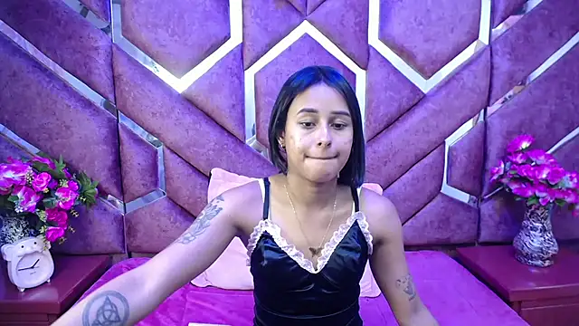 Snapshot of milly_print chatting on February 2025 02:58:01 AM milly print online show from February 2025 02:58:01 AM