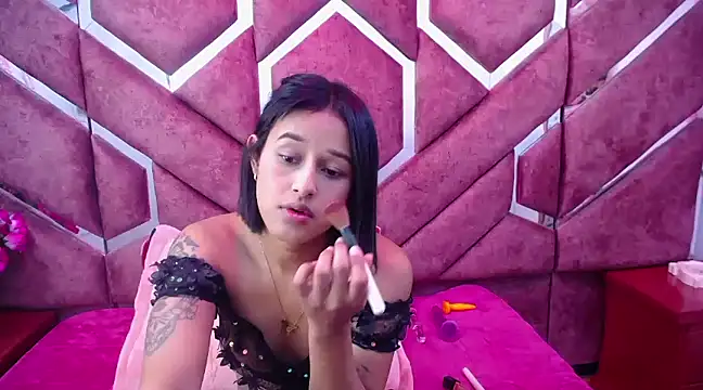 Snapshot of milly_print chatting on March 2025 06:03:01 AM milly print online show from March 2025 06:03:01 AM