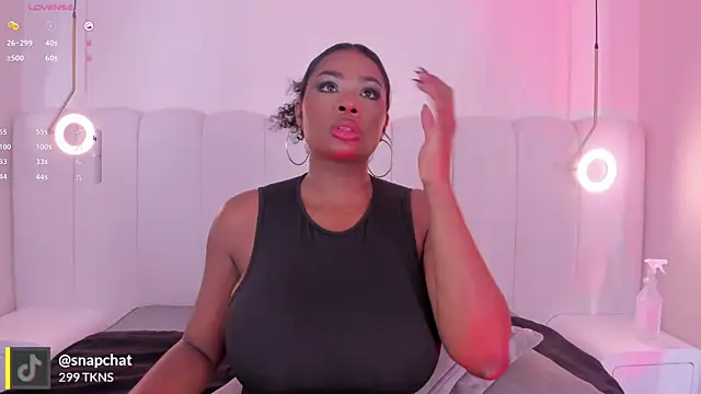  huge boobs ebony online show from November 2025 08:21:02 PM