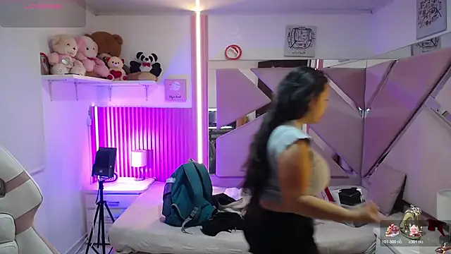  Miaaleon online show from January 2026 12:19:01 PM