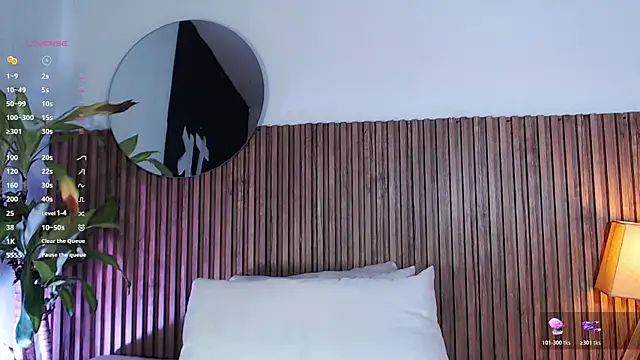 Snapshot of DilanJonnes_ chatting on December 2025 01:27:02 PM DilanJonnes online show from December 2025 01:27:02 PM