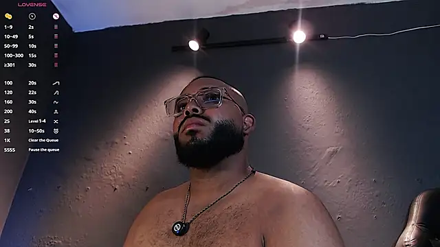 DilanJonnes  online show from March 2026 06:47:02 PM