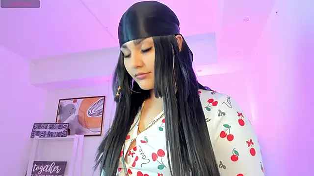 Snapshot of ArigyGomez chatting on December 2025 12:32:01 PM ArigyGomez online show from December 2025 12:32:01 PM