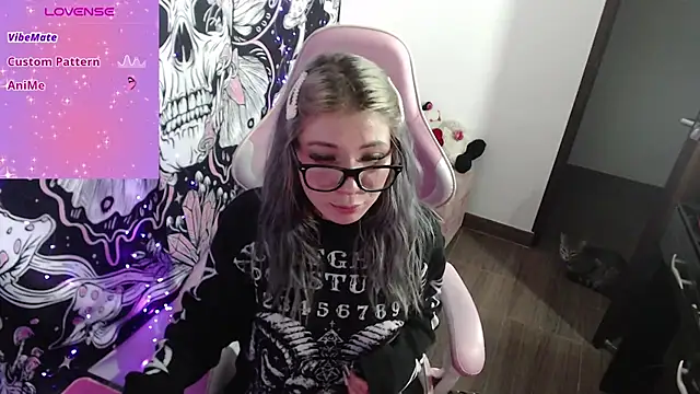 GamerCarrie online show from February 2025 11:54:02 PM