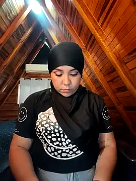 AmbarBurhan online show from March 2026 04:35:02 PM