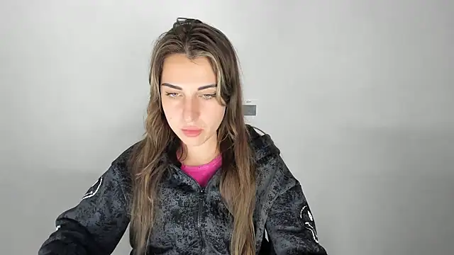 Summmmersky online show from January 2025 04:30:01 PM