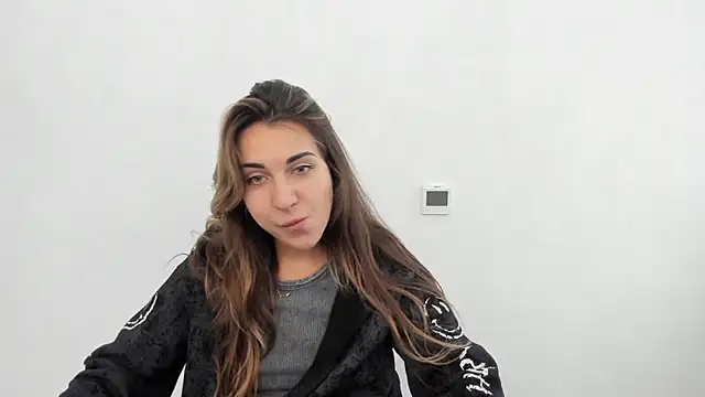 Summmmersky online show from October 2025 07:16:01 AM