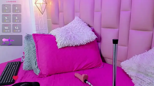 Abbyadams online show from March 2026 03:34:02 AM