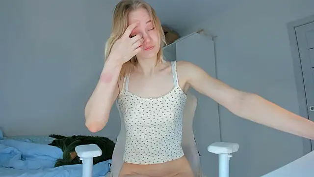 JennyWoody online show from March 2026 03:50:01 AM