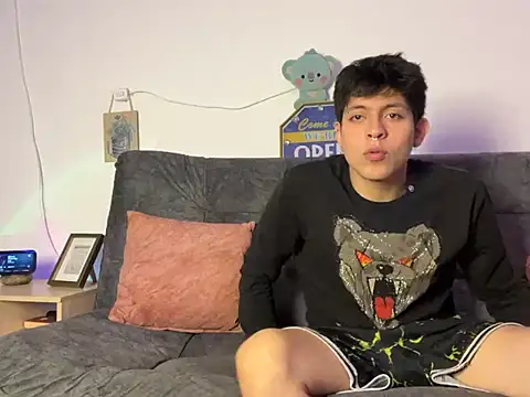 MyLatinHotBoys online show from January 2025 12:35:01 AM