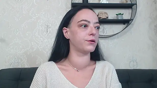 Snapshot of IzabelllNoir chatting on November 2025 07:14:02 AM IzabelllNoir online show from November 2025 07:14:02 AM