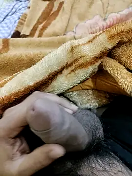 Snapshot of mrmukesh007 chatting on December 2025 05:41:01 PM mrmukesh007 online show from December 2025 05:41:01 PM