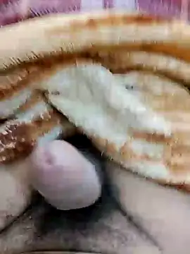 Snapshot of mrmukesh007 chatting on January 2026 03:21:02 AM mrmukesh007 online show from January 2026 03:21:02 AM