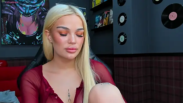 Angel Sapphire  online show from March 2025 09:55:01 AM