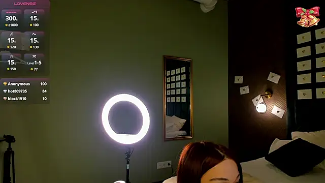 Angel Sapphire  online show from April 2026 10:05:02 PM