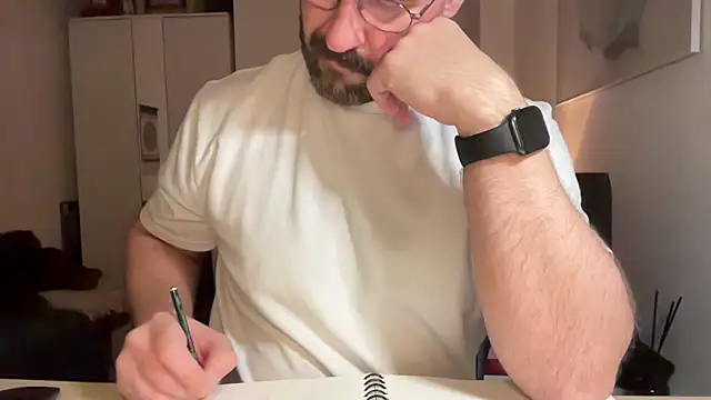 Mr Beef online show from February 2025 11:45:01 PM