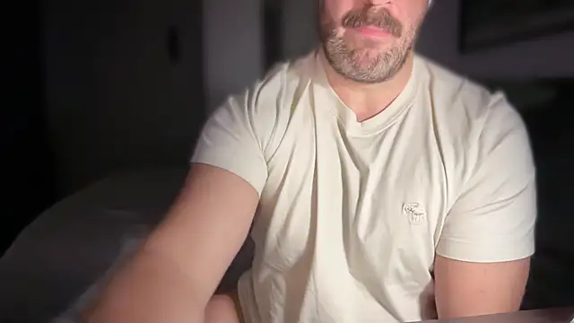 Mr Beef online show from November 2025 08:46:02 PM